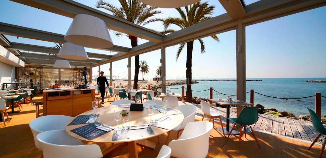 Appartement Sur La Plage, Le Royal Beach Saint-Laurent-du-Var 0*,